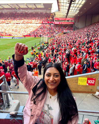 Roopa Vyas supporter culture image
